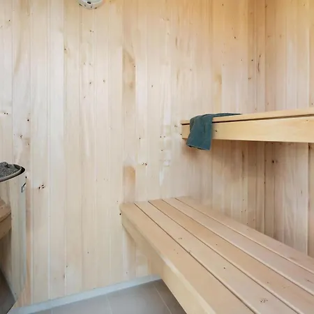 Gorgeous In With Sauna Feriehus *